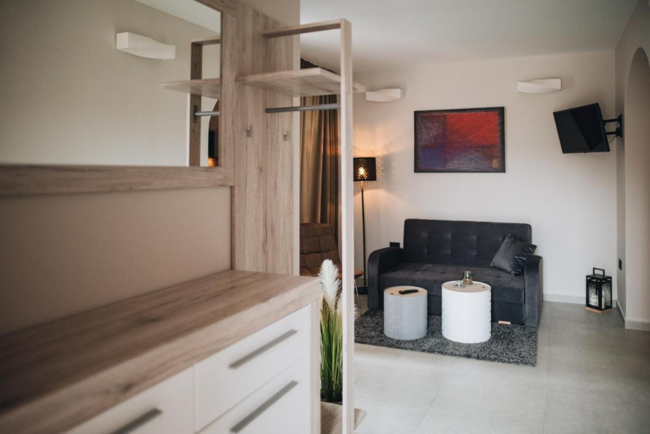 Stay In The Very Heart Of Porec - 50M To The Beach מראה חיצוני תמונה