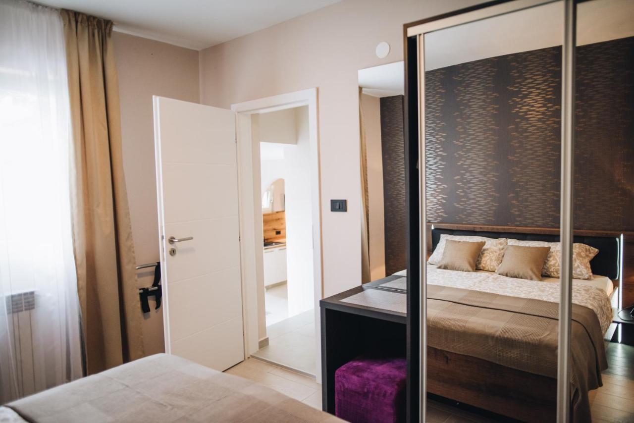 Stay In The Very Heart Of Porec - 50M To The Beach מראה חיצוני תמונה